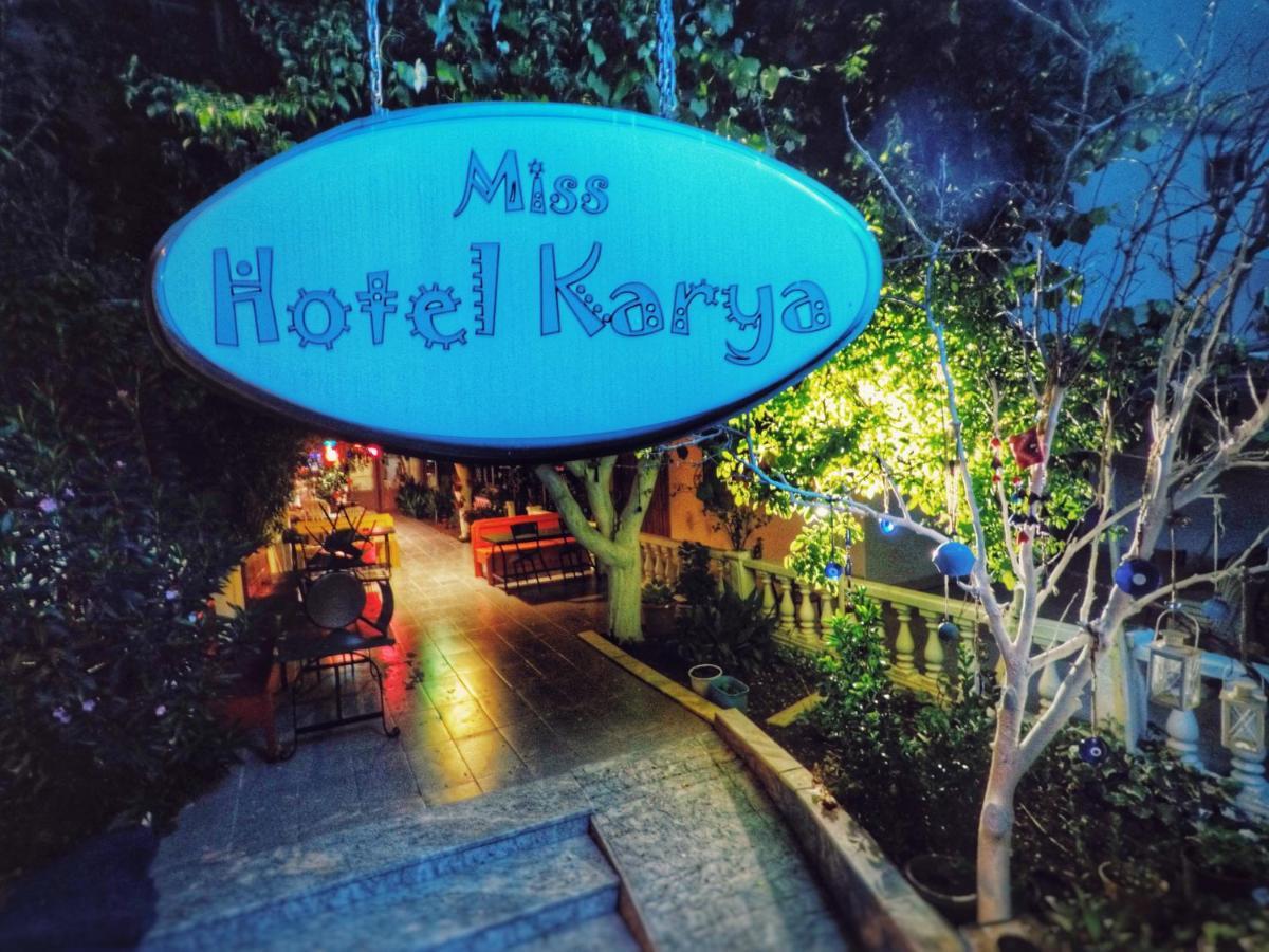 Miss Hotel Karya Oren  Zewnętrze zdjęcie
